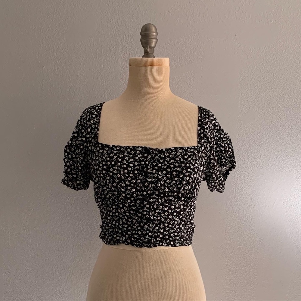 Floral Puff Sleeves